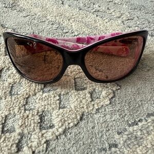Oakley Dangerous Women's Sunglasses Breast Cancer Awareness 24-167-115